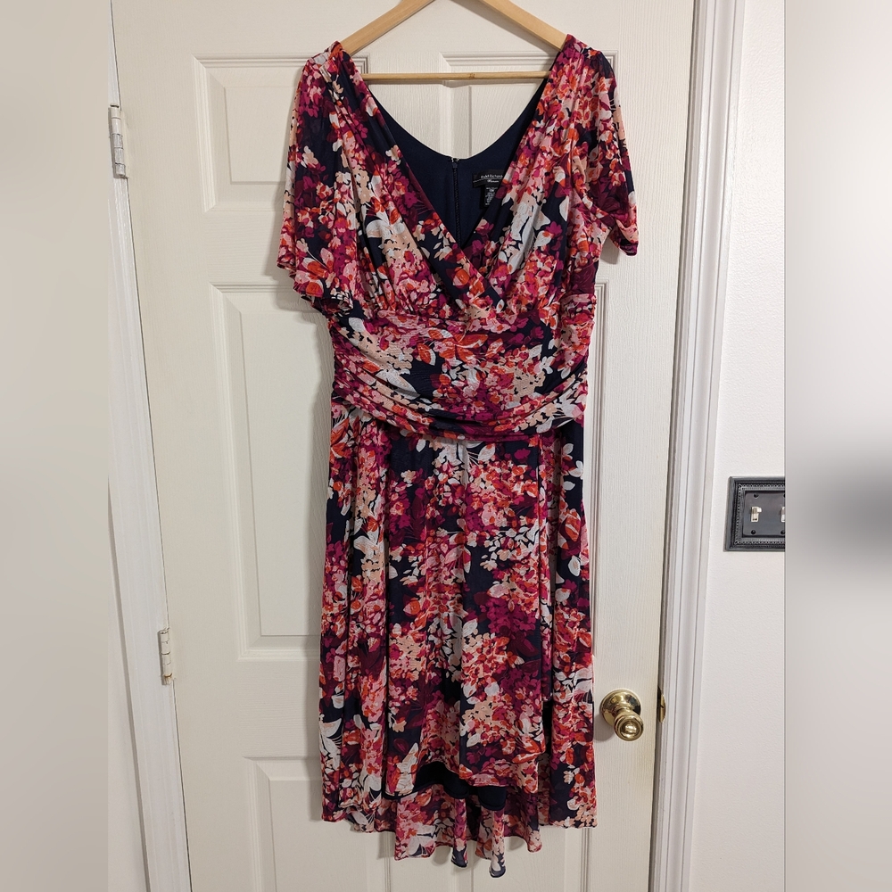 R & M Richards Blue And Pink floral dress V neck Ruched Waist Size 16W